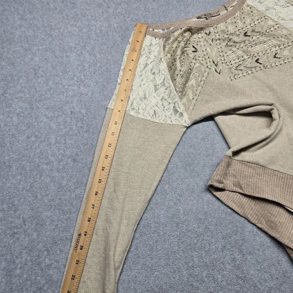 Miss Me Sweater Womens‎ Large Beige Lace Sequin Geometric Raglan Pullover Knit